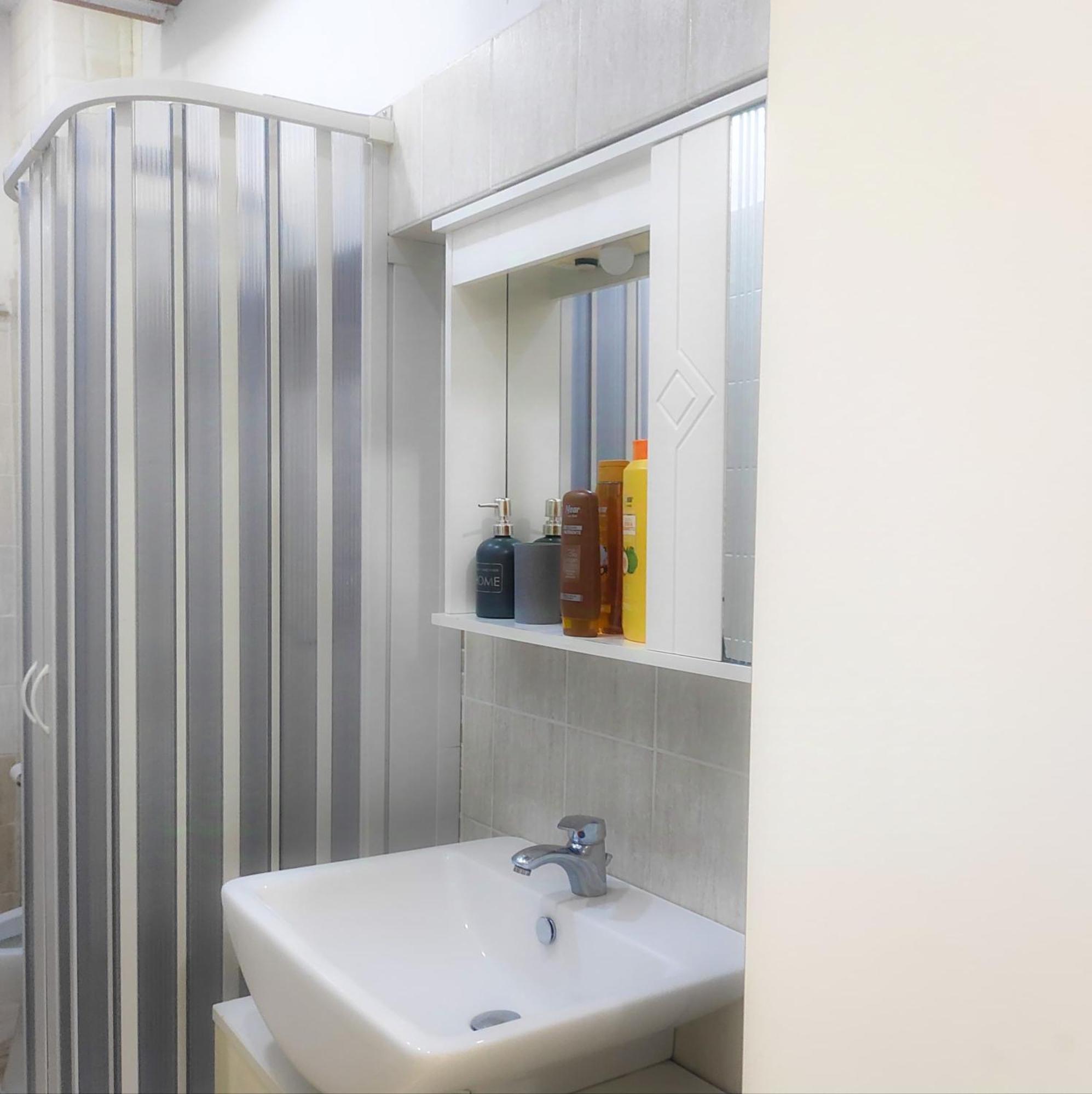 76 Avenue Suites Wi-Fi - Shuttle Реджо-ди-Калабрия Экстерьер фото